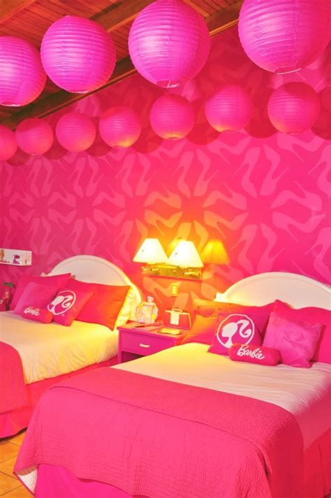 Barbie Themed Hotel Room in Costa Rica at the Double Tree - Classy Mommy