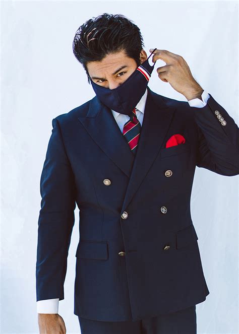 The Sophisticated Man’s Guide to Face Mask Fashion - 1792 Style