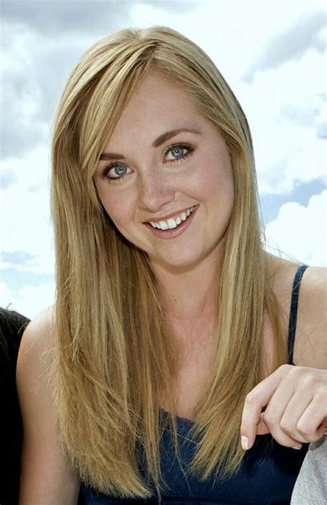 Amber Marshall / Heartland | Amber marshall, Amber, Hair cuts