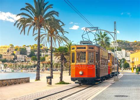 Sóller and Es Firó: the valley of the orange trees and its history - MaksyBoats