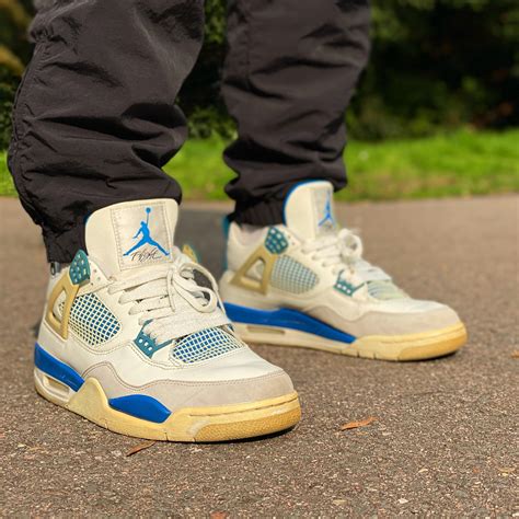 Military 4s On Feet