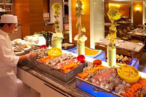 10 Atas Hotel Seafood Buffet Lobangs That Let You Feast At Up To 50% Off - EatBook.sg