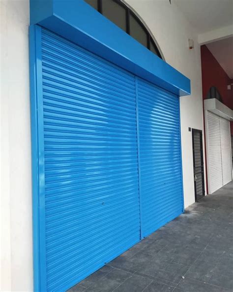 Stainless Steel Manual Rolling Shutter at Rs 180/square feet | Manual Rolling Shutter in New ...