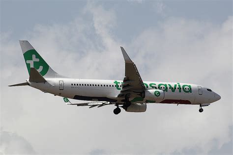 Transavia B738 near Amsterdam on Dec 22nd 2018, cockpit crew member sick - AeroInside