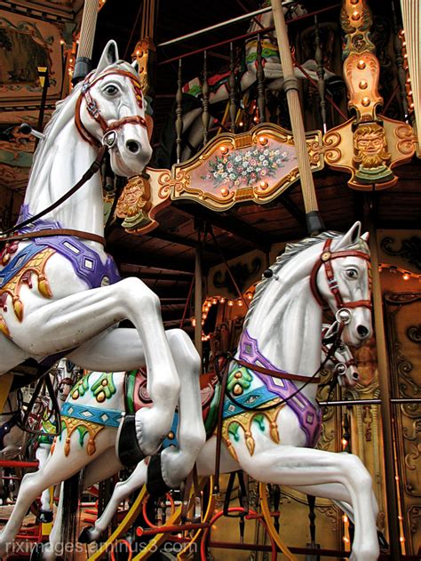 Vintage carousel - Cityscape & Urban Photos - RIX images