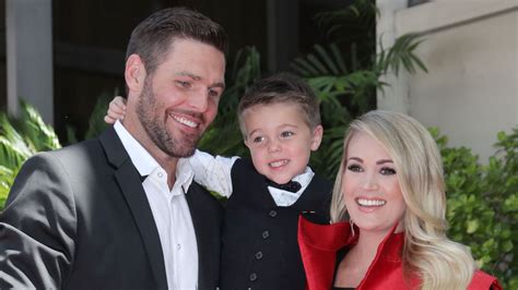 Carrie Underwood and Mike Fisher Kids: See Cutest Family Photos