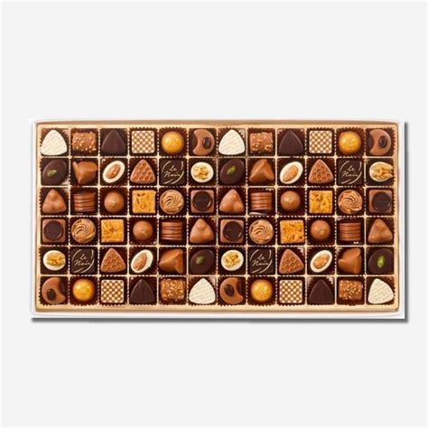 Pralines Gift Box 72 pcs | Läderach Chocolatier Suisse