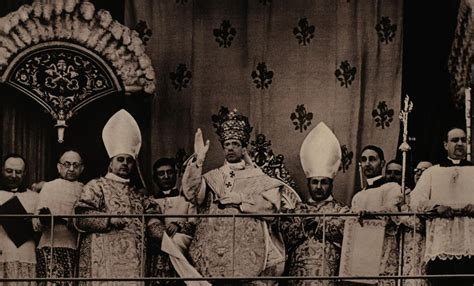 The Rad Trad: Papal Coronation Part I: The Entrance, Terce, and Vesting