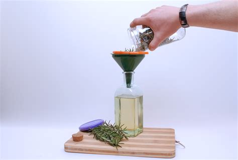 How to Make Rosemary Oil: 4 Steps (with Pictures) - wikiHow