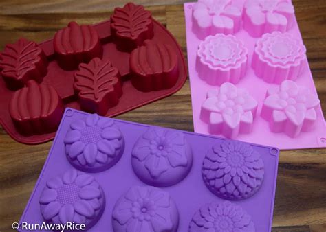 Essential Mooncake Guide: Mooncake Molds including Recipes