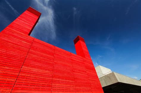 Premium Photo | National theatre in london