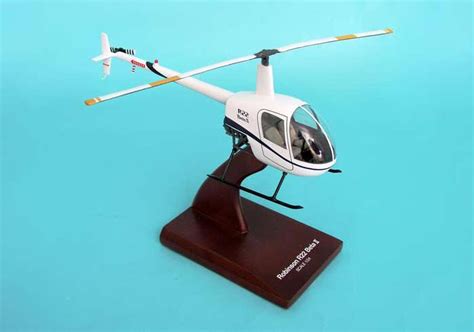 Robinson - R22 Beta II - Helicopter - 1/24 Scale Mahogany Model