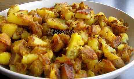 Garhwali People Uttrakhand : Type of food eaten by garhwali