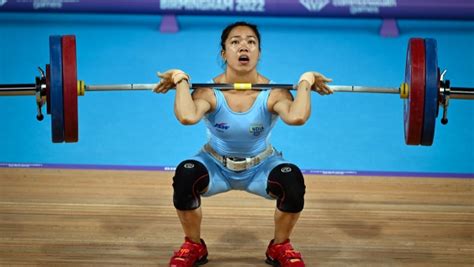 Who is Mirabai Chanu, The Tokyo 2020 Silver Medalist Weightlifter Aiming For Gold at Paris ...