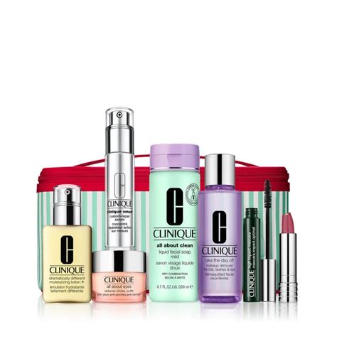 Clinique - Best of Clinique Blockbuster Skincare Gift Set, £56.55 at Debenhams