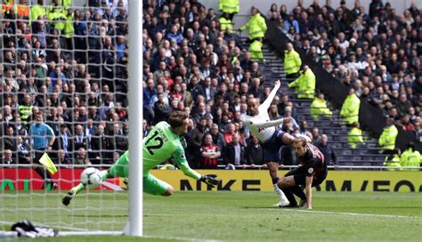 Lucas Moura hits hat-trick as Tottenham ease to victory over ...