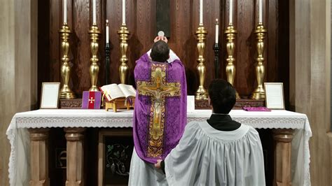 Latin Mass fans celebrate 10-year anniversary in Rome, without Pope Francis | America Magazine