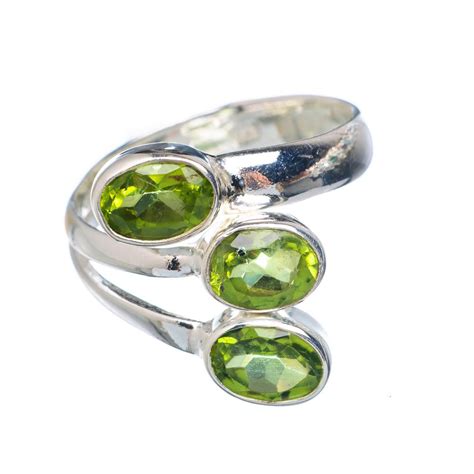 Peridot Ring 925 sterling silver (adjustable)