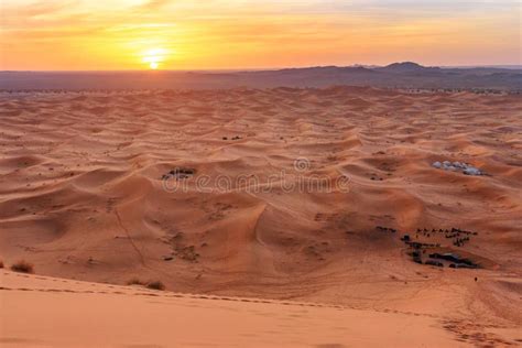 Sunrise in Erg Chebbi Sand Dunes Near Merzouga, Morocco Stock Image ...