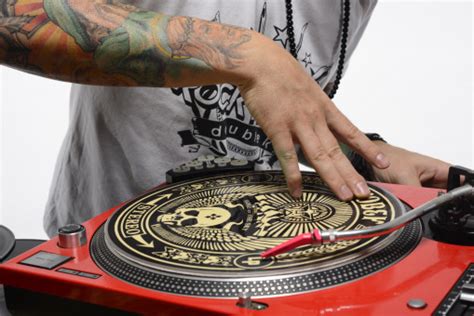 Free Images : music, vinyl, turntable, microphone, headgear, dj, electronic, hands, culture ...