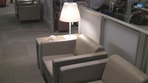 Video | Porter Airlines Lounge - Billy Bishop Toronto City Airport (YTZ) - modhop.com