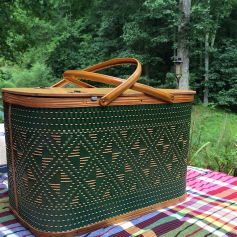 Large Hawkeye Classic Vintage Green Picnic Basket