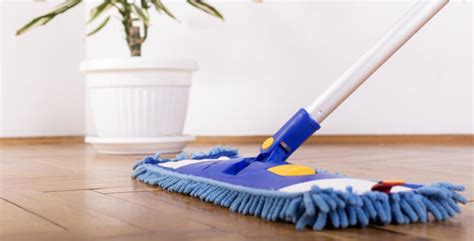 Best Dry Mop for Hardwood Floors - Great Choices for Buyers in 2022