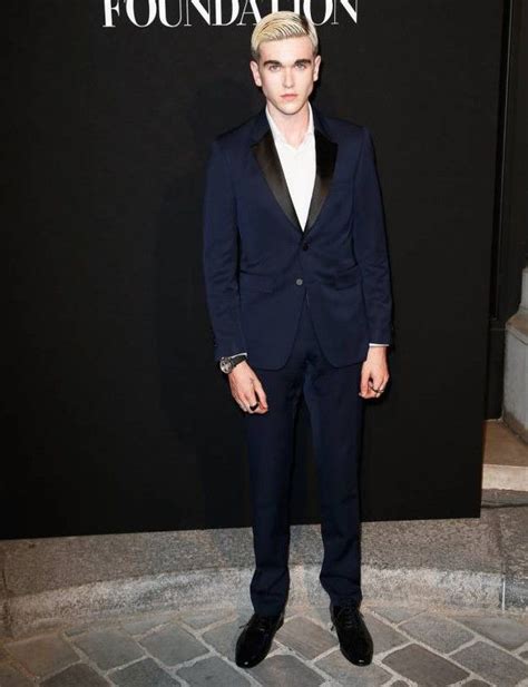 Daniel Day Lewis' son Gabriel is a stunning model | Daniel day lewis ...