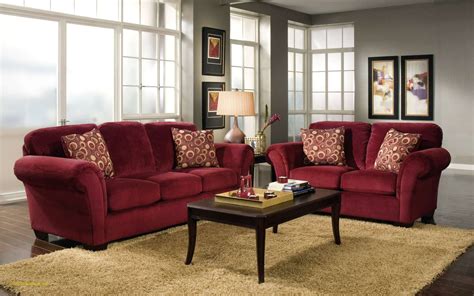 Unique What Colors Go with Burgundy Couch | Home Design | Sofa ruang tamu, Ide sofa ruang tamu ...