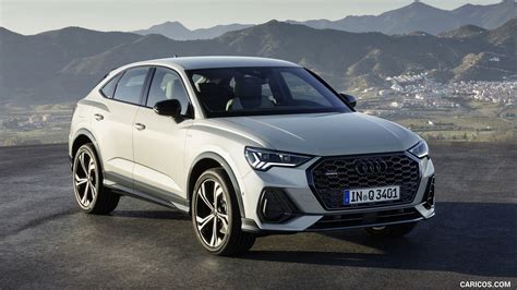 Audi Q3 Sportback | 2020MY (Color: Dew Silver) | Front Three-Quarter