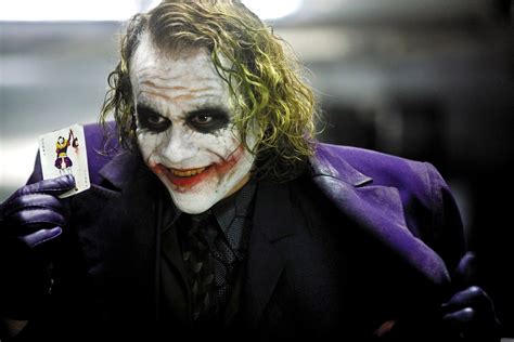 De por qué Joaquín Phoenix es el único actor capaz de hacer justicia al Joker de Heath Ledger ...