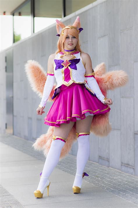 [self] Star Guardian Ahri from League of Legends By Adia Cosplay : r ...