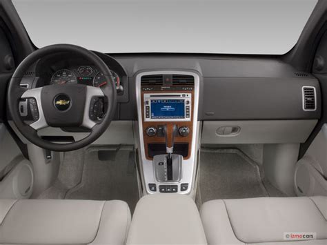 2008 Chevrolet Equinox: 11 Interior Photos | U.S. News