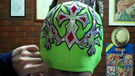 Sin Cara (Hunico) mask by Rigo, green, silver, red, brown. - YouTube