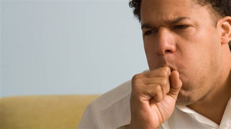 Pneumonia Symptoms: Signs That You May Have This Respiratory Infection ...