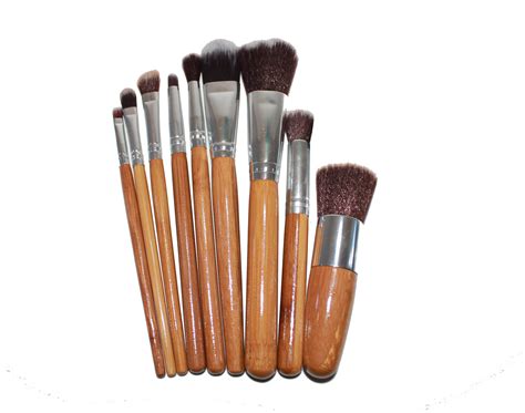 Bamboo Makeup Brush Set Review | Saubhaya Makeup