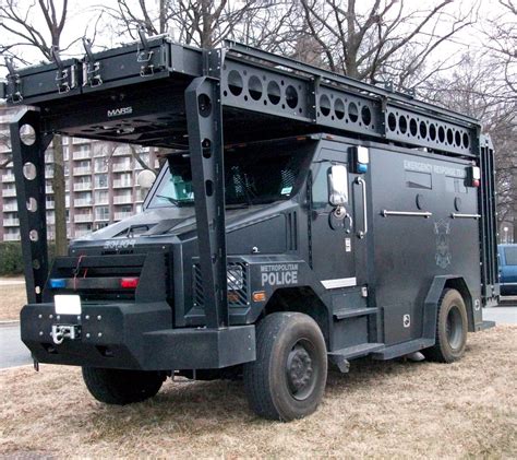 SWAT truck (1) | This is a Lenco BEAR truck. The contraption… | Flickr