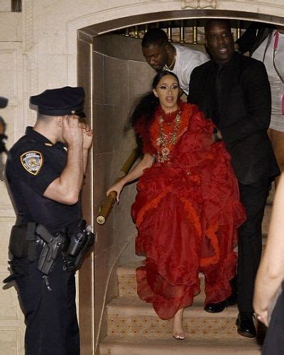 Cardi B and Nicki Minaj’s feud turns physical at a New York Party! Cardi rushes towards Nicki ...