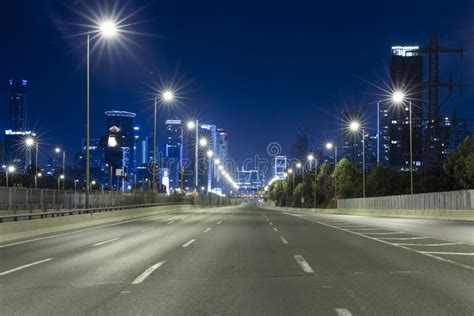 Empty Freeway at Night, Empty Road at Night Stock Photo - Image of empty, building: 160908410