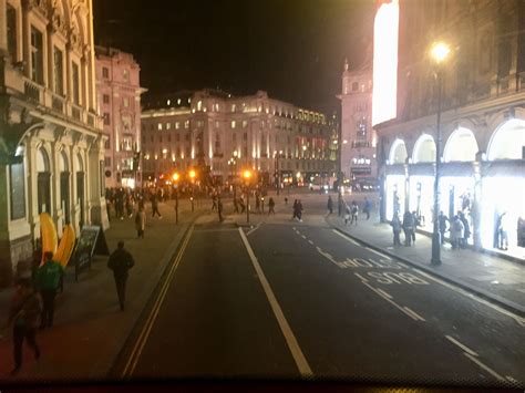 @ Piccadilly Circus | Piccadilly circus, Street view, Scenes