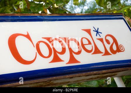 Coppelia Ice Cream Parlor, Havana, Cuba Stock Photo - Alamy