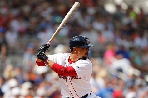 How Mookie Betts Built a Better Swing | Mookie betts, Indoor batting cage, Best player