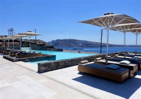 CANAVES EPITOME HOTEL in Santorini - Review with Photos & Map