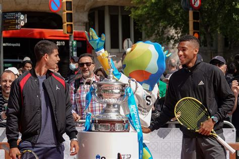 GALLERY: Carlos Alcaraz, Felix Auger-Aliassime draw crowd in front of ...