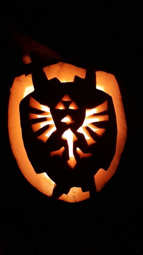 First ever Pumpkin Carving : zelda