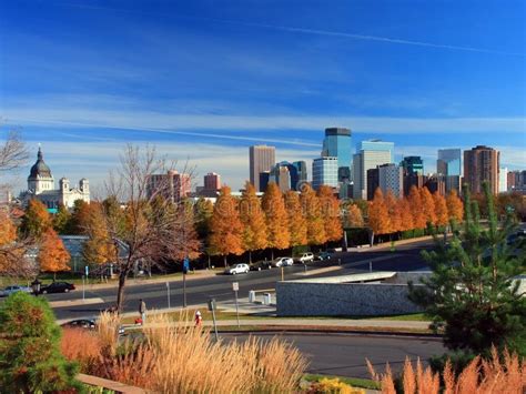 Fall In Downtown Minneapolis Stock Photo - Image: 6935152