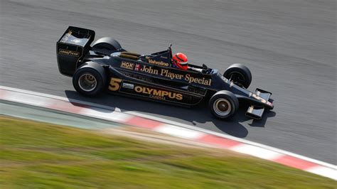 Mario Andretti's Championship-winning Lotus 79 goes under the hammer ...