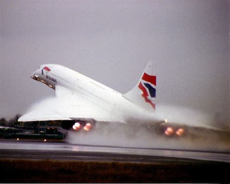 Concorde Takeoff with Afterburners — Google Arts & Culture