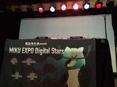 Hatsune Miku on Twitter: "door tickets are still available!! All attendees for the NYC Digital ...