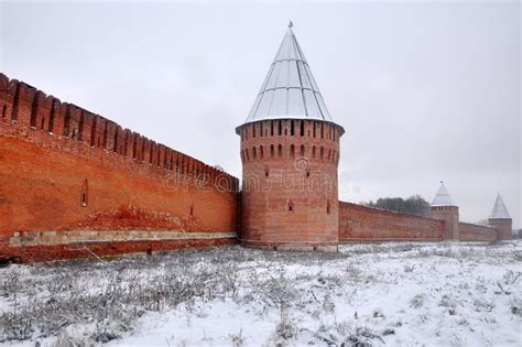 Smolensk Kremlin. Fortress Wall in Smolensk, Russia Editorial Image - Image of center, medieval ...